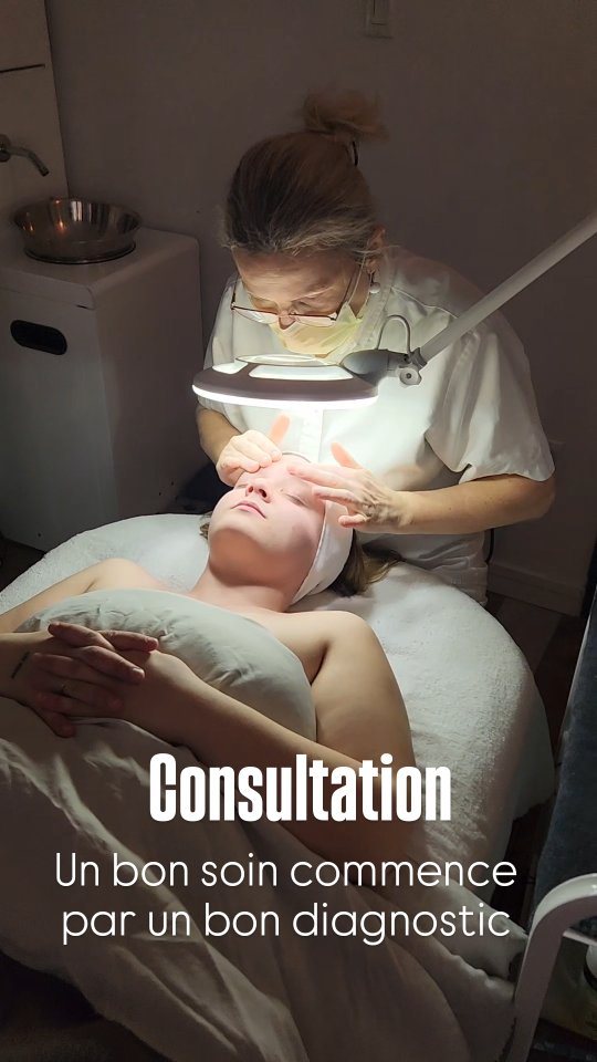 ✨ Tout commence par une consultation

Avant chaque soin, je prends le temps de comprendre ta peau 🤍

Parce qu’aucune peau ne se ressemble.
Et surtout, parce qu’un bon soin ne commence pas avec des produits… mais avec un bon diagnostic.

Pendant cette consultation, j’analyse :
• ton type de peau
• tes préoccupations
• ta routine actuelle
• ce dont ta peau a vraiment besoin (et pas ce que les tendances disent)

C’est ce qui me permet de créer un soin 100% adapté à toi, avec des résultats visibles et durables ✨

Ici, on ne travaille pas au hasard.
On travaille avec précision.

📍 Body Spa Montréal
💌 Réserve ton soin via le lien en bio

#soinvisage #diagnosticpeau #skincaremtl #estheticiennemontreal #peausaine soinspersonnalisés